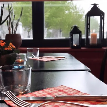 De Levensboom - Het Oud Gemeentehuis 3* Damme